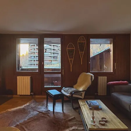 Snow Life House Apartment