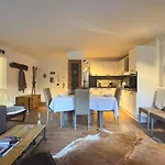 Snow Life House 布勒伊-切尔维尼亚